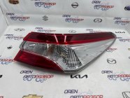 Фонарь правый задний Toyota Camry 70 2020 2.5 Фонарь правый задний Toyota Camry 70 2020 2.5
