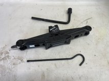 Домкрат Omoda C5 2023