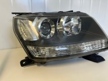 Фара правая Suzuki ESCUDO TDA4W 2013 J24B Фара правая Suzuki ESCUDO TDA4W 2013 J24B