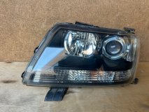 Фара левая Suzuki ESCUDO TDA4W 2013 J24B Фара левая Suzuki ESCUDO TDA4W 2013 J24B