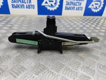 Домкрат Renault Kaptur 2018 2.0 F4RE410 143 л.с Домкрат Renault Kaptur 2018 2.0 F4RE410 143 л.с