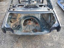 Панель задняя кузова Cadillac Seville 6K 1991 L26 - ДВИГАТЕЛЬ
