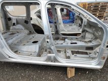 Порог со стойкой правый Лада Ларгус 2015 1.6 K4MA490 105 л.с