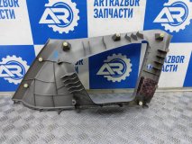 Обшивка стойки багажника правая Pontiac Vibe 2003 1.8 1ZZ-FE (LV6) 130 л.с
