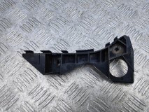 Кронштейн переднего бампера правый Pontiac Vibe 2003 1.8 1ZZ-FE (LV6) 130 л.с