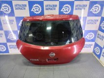 Крышка багажника Nissan Tiida C11 2008 1.8 MR18DE 126 л.с. Хэтчбек