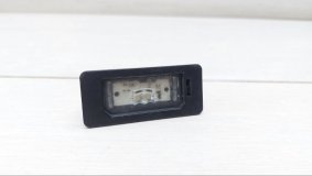 Плафон подсветки номера BMW 5 series F10 2017 B47D20A Плафон подсветки номера BMW 5 series F10 2017 B47D20A