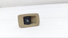 Кнопка стеклоподъемника BMW X5 E70 2008 M57N2 306 d3