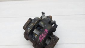 Суппорт тормозной левый передний BMW 3 - Series F30 2015 N47