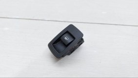 Кнопка стеклоподъемника BMW 3 - Series e 90 N47