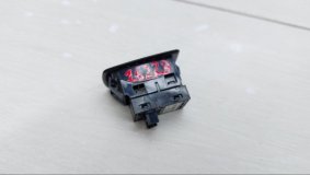 Кнопка стеклоподъемника BMW 3 - Series F30 2015 N47D20C