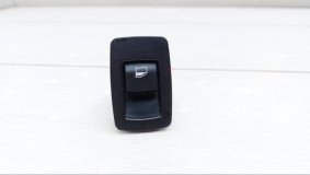 Кнопка стеклоподъемника BMW 3 - Series F30 2015 N47D20C