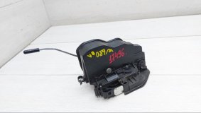 Замок двери левый передний BMW X5 E70 2010 N57D30A