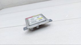 Блок розжига ксенона BMW 5 - Series F10 2012 N55 B30 A Блок розжига ксенона BMW 5 - Series F10 2012 N55 B30 A