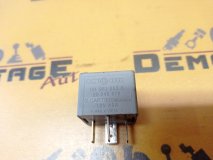 Реле 53 Volkswagen Passat CC 358 2010 CBAB Реле 53 Volkswagen Passat CC 358 2010 CBAB