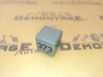 Реле 373 Volkswagen Passat B5 3B6 2001 AZM Реле 373 Volkswagen Passat B5 3B6 2001 AZM