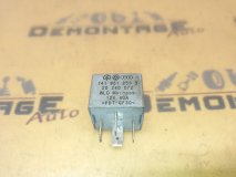 Реле 53 Volkswagen Passat B5 3B2 2000 AGZ Реле 53 Volkswagen Passat B5 3B2 2000 AGZ