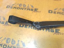 Поводок стеклоочистителя правый передний Volkswagen Golf 3 1H1 1993 AAM