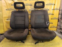 Сиденья Комплект передняя Audi 100 C3 443 1986 KZ