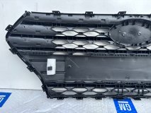 Решетка бампера передняя Hyundai Solaris 2 2017-2020