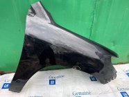 Крыло правое переднее Toyota Land Cruiser 200 2007-2015