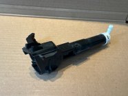 Насос-форсунка омывателя фар правая Toyota Camry XV50 2011-2014