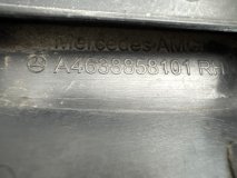 Кронштейн датчика парковки правый передний Mercedes-Benz G-Class W463