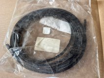 Уплотнитель стекла Lexus ES250 XV60 2012-2018