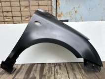 Крыло правое переднее Suzuki Swift 3 2003-2010