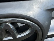 Решетка радиатора Toyota Highlander 2