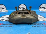 Суппорт тормозной правый передний Toyota Celsior UCF30 2000 3UZ-FE