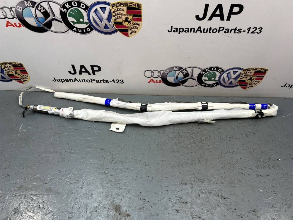 Шторка airbag Audi A4 2010 прав. (б/у)