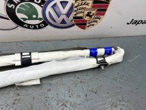 Шторка airbag правая Audi A4 2010