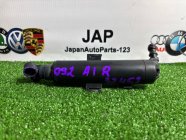 Форсунка омывателя правая Audi A1 2011