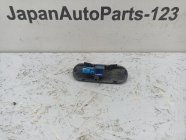 Форсунка омывателя левая Audi A4 2009