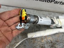 Шторка airbag правая Audi A4 2009