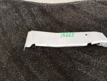 Кронштейн крыла правый передний Audi A4 2009 Кронштейн крыла правый передний Audi A4 2009