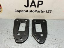 Кронштейн усилителя бампера Audi A5 8T 2009 Кронштейн усилителя бампера Audi A5 8T 2009