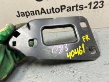 Кронштейн усилителя бампера правый передний Audi A4 2009 Кронштейн усилителя бампера правый передний Audi A4 2009