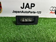 Фонарь подсветки номера Volkswagen JETTA 2014