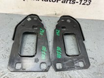 Кронштейн усилителя бампера Audi A5 2011 Кронштейн усилителя бампера Audi A5 2011