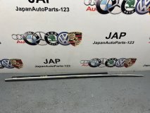 Молдинг стекла левый Audi A5 2012