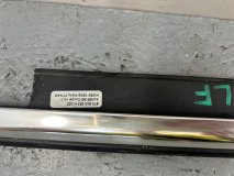 Молдинг стекла левый Audi A5 2012