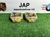 Кронштейн радиатора Volkswagen Passat 2012