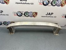 Усилитель бампера передний Audi Q3 2012