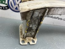 Усилитель бампера передний Audi Q3 2012