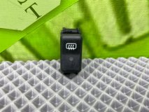 Кнопка обогрева заднего стекла Mercedes-Benz E-Class W124 1989 M103.940 2.6i
