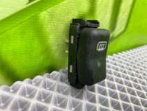 Кнопка обогрева заднего стекла Mercedes-Benz E-Class W124 1989 M103.940 2.6i