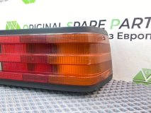 Фонарь правый задний Mercedes-Benz 190E W201 1988 M103.942 2.6i