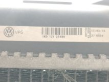 Радиатор охлаждения двигателя передний Volkswagen Jetta 6 2015 1.4 CAXA